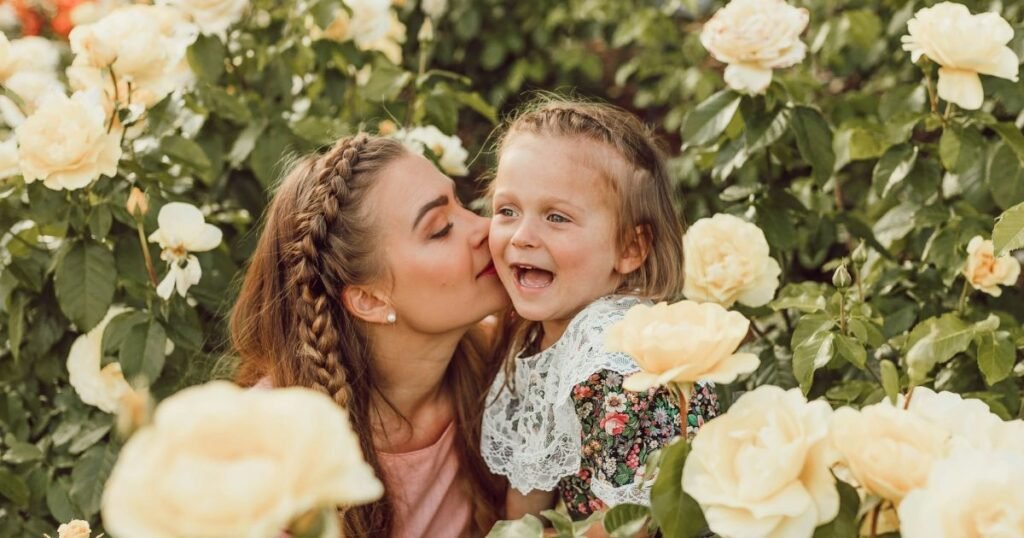 коли день матері